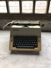 DDR Schreibmaschine Optima M16 