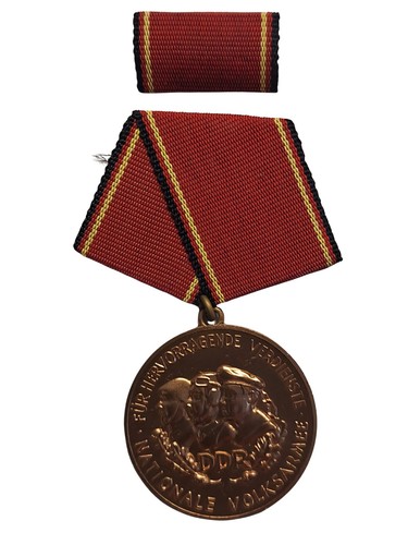 Ddr medaille hervorragende - ddr,