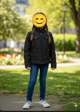 Mädchen warmer Mantel