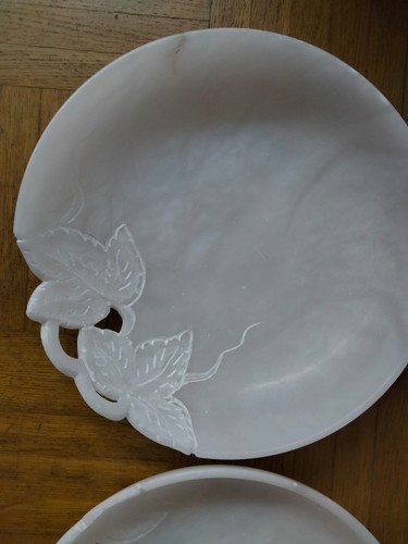 Prunkteller aus alabaster - 2,