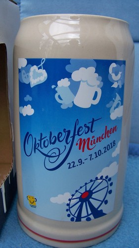 Oktoberfest bierkrug - oktoberfest,