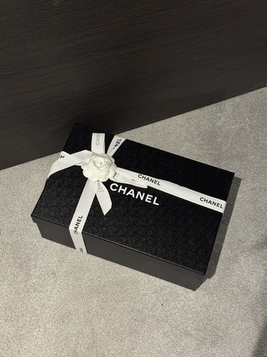 Chanel leerkarton ovp - chanel,