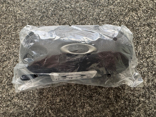 Neu und verpackt original - und,