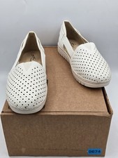 Easy Street Women’s Fedra