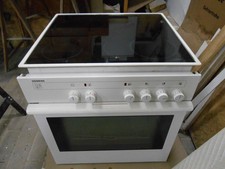 Einbau E Herd mit Ceranfeld von Siemens