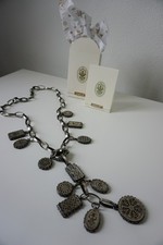 KONPLOTT Statement Collier –