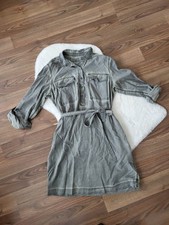 Blusenkleid mit Bindegürtel