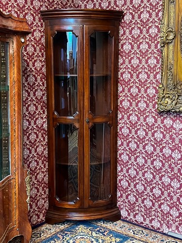 Barock eck vitrine nussbaum - vitrine,
