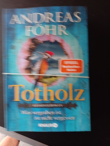 Totholz was vergraben ist - totholz:,