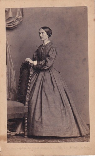 Cdv damenportrait berlin - -,