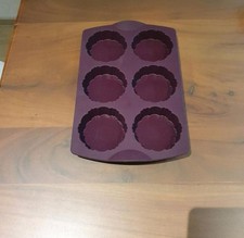 Neu Tupperware Silikonform