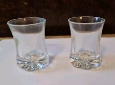 2 sehr alte Schnapsgläser aus Omas Schrank, 6 cm hoch / 4,8 cm Durchmesser