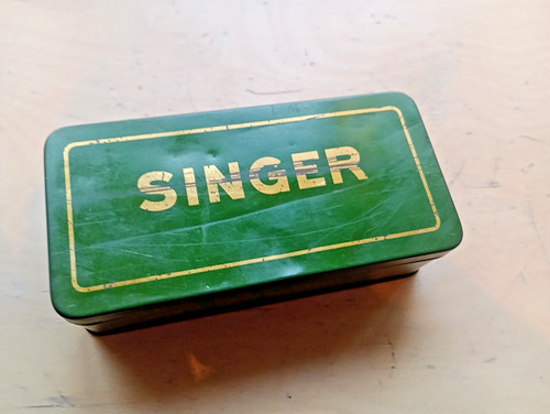 Alte dose singer blechdose - alte,