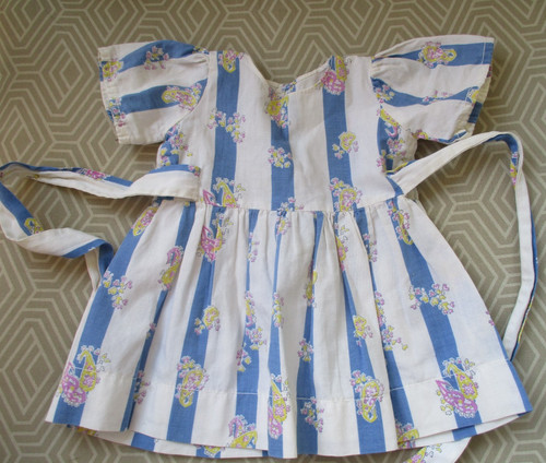 Hübsches altes kleidchen - altes,