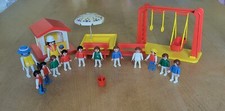 Playmobil Spielplatz mit Schaukel, Sandkasten, Spielhaus, Bank und Figuren