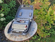 alte Schreibmaschine vintage