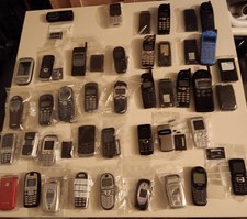 Konvolut 35 STÜCK Handys oder