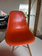 Original Eames  Herman Miller