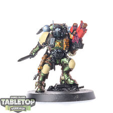 Space Marines - Lieutenant in