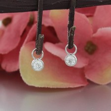 Wert 750 € Solitär Brillant 0,23 ct Einhänger für Creolen 585 14 Karat Weiß Gold