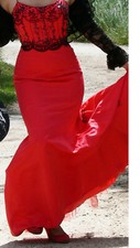 Abendkleid rot spanisch