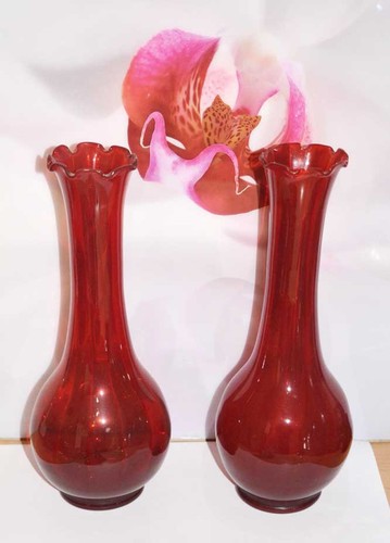Vasen rubinrotes glas - 2,