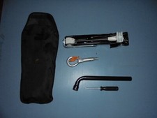 Bordwerkzeug Wagenheber Set 24437084 Abschleppöse Opel Corsa C Meriva Tigra