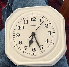 STAIGER Keramik Küchenuhr Wanduhr weiß