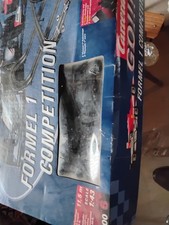 Gebrauchte Carrera-Bahn komplett und in sehr gutem Zustand günstig abzugeben! 