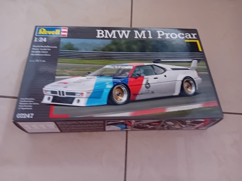 Bmw procar von revell 24 - m1,