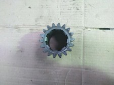 Deutz D6206 Getriebe TW55.3 Zahnrad 18 Zähne 