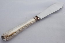 SCHÖNES ALTES KÄSEMESSER AUS