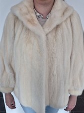 Echter Nerz Pelzmantel –