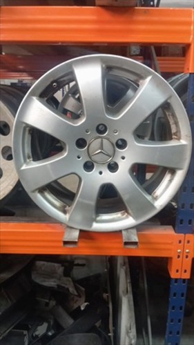 Felge mercedes 320 0 cdi - mercedes,