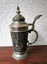 Antiker Zinn-Bierkrug mit Deckel „Das ehrbare Zunft der Maler“ – 22 cm.
