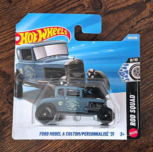 Hot wheels treasure hunt - hot,