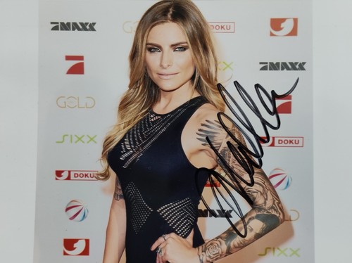 Sophia thomalla autogramm - sophia,