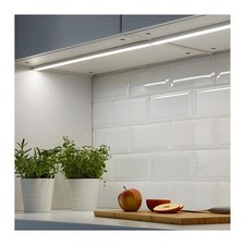 IKEA Arbeitsbeleuchtung LED Lichtleiste OMLOPP 60cm 5,4W mit Treiber & Schalter