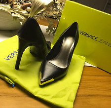 VERSACE elegante Leder Pumps 100% Original VJC High Heels Gr. 37 wie NEU