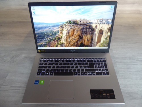 Acer aspire a517 - acer,