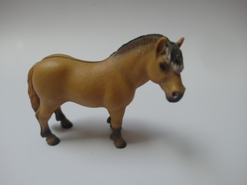 Schleich 13250 fjordpferd - fjordpferd, mit