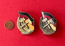 2 x DDR Bergbau Abzeichen SDAG