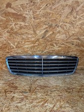 C4* Mercedes Benz W203 BJ05 Frontgrill Kühlergrill A 2038800183