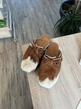 Fellschuhe, Clogs, Kuhfell