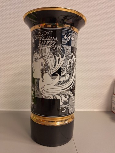 Designervase hollohaza ungarn - hollohaza,