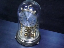 Drehpendeluhr, Jahresuhr