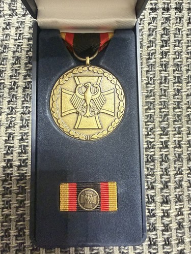 Orden ehrenmedaille der - ehrenmedaille,