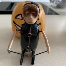 Schuco - Blechspielzeug - Tanzfigur Affe defekt u ohne Kleidung