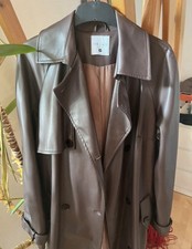 Premium Trenchcoat in einer