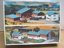 Kibri B-7062 Bauernhof    Bausatz  unmontiert  mit der  OVP  Spur N